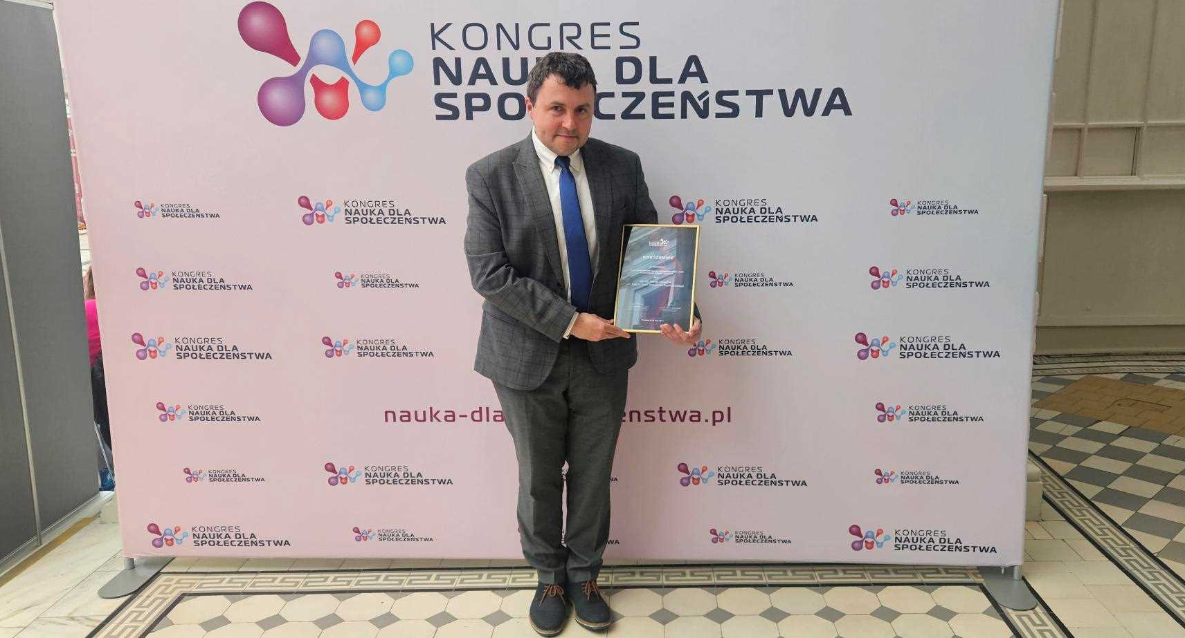 Kongres „Nauka dla Społeczeństwa” – wyróżnienie dla kierownika z OPI PIB